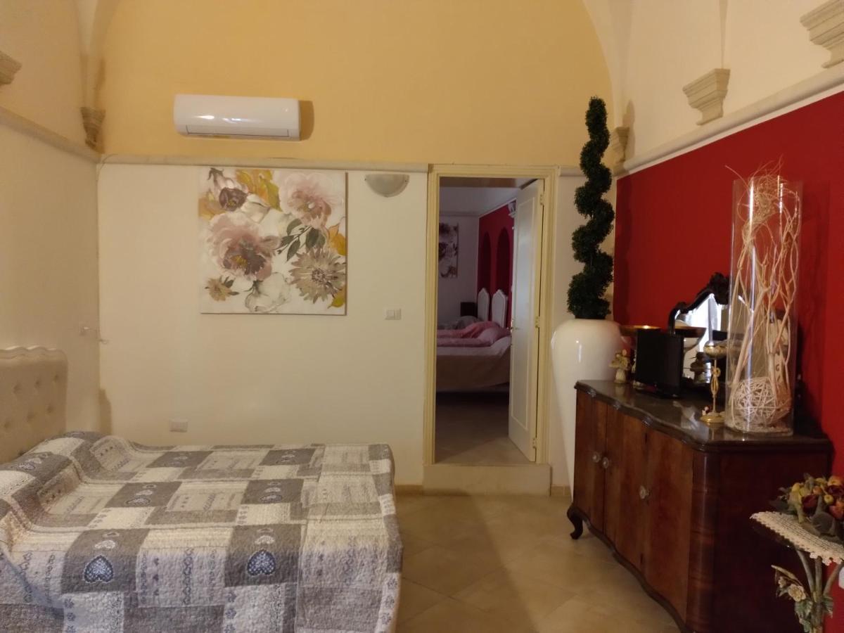 Bed and Breakfast Palazzo Costantini San Donato di Lecce Exterior foto